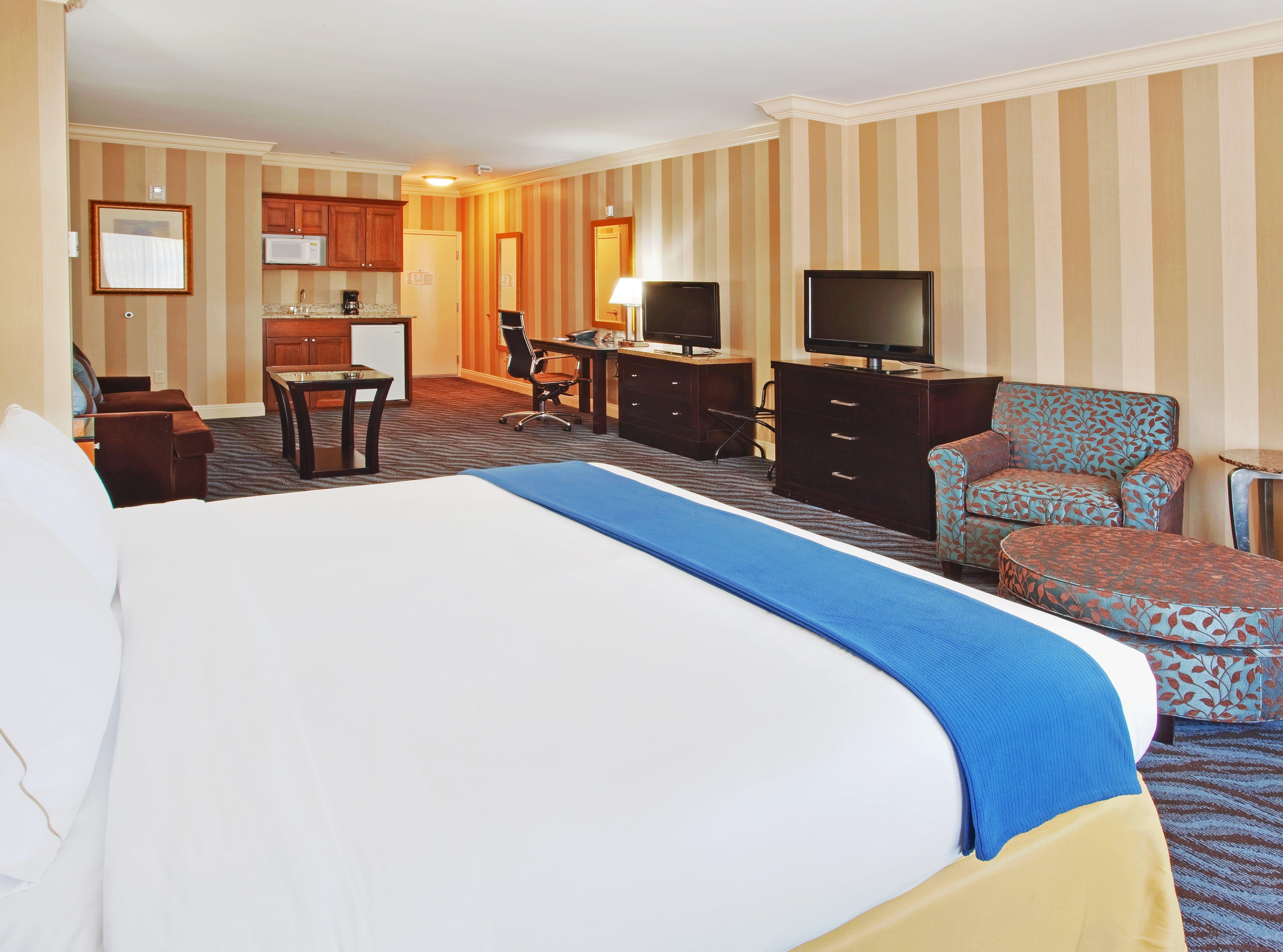 Holiday Inn Express Hotel & Suites Santa Cruz By Ihg מראה חיצוני תמונה