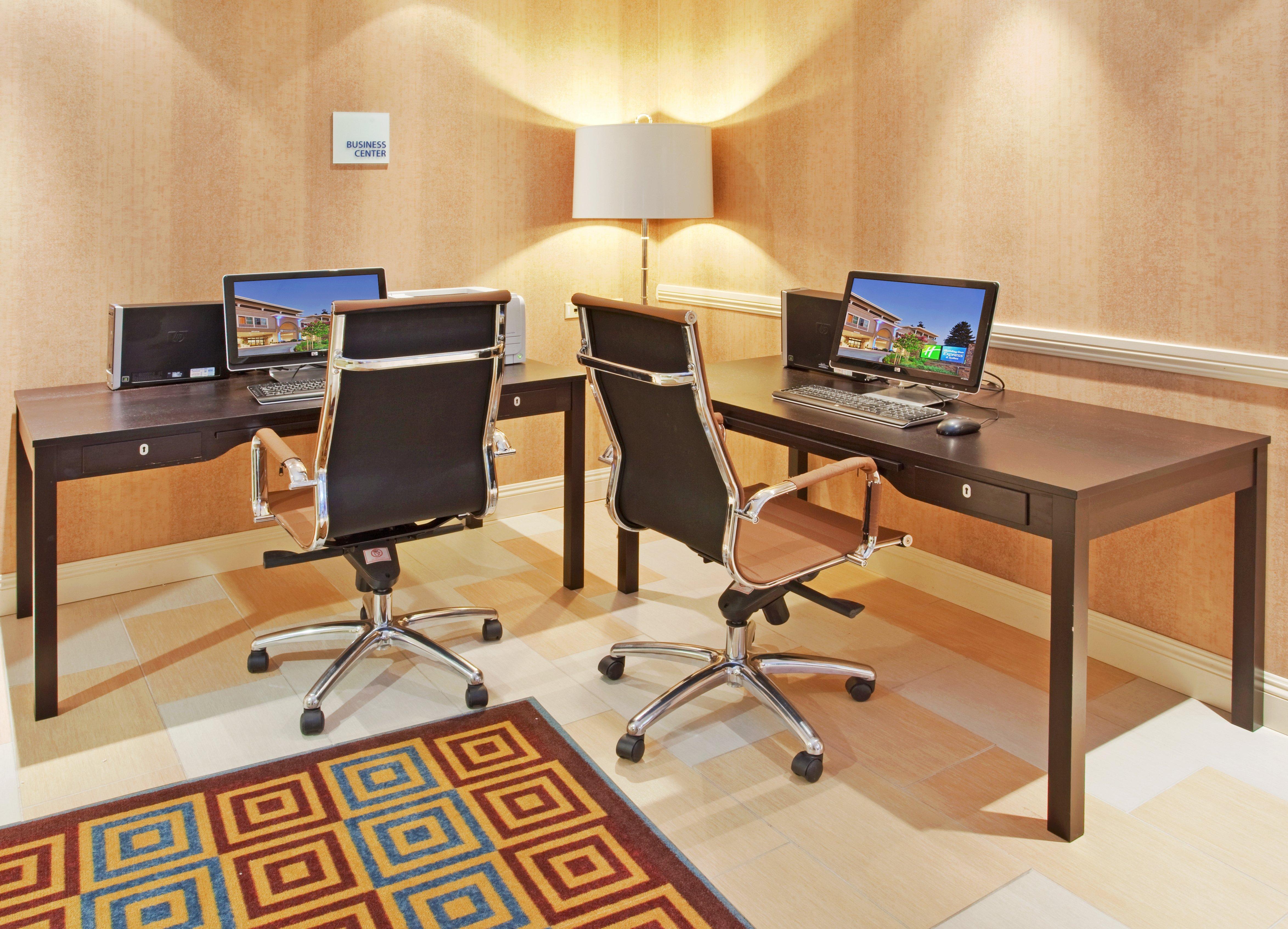 Holiday Inn Express Hotel & Suites Santa Cruz By Ihg מראה חיצוני תמונה
