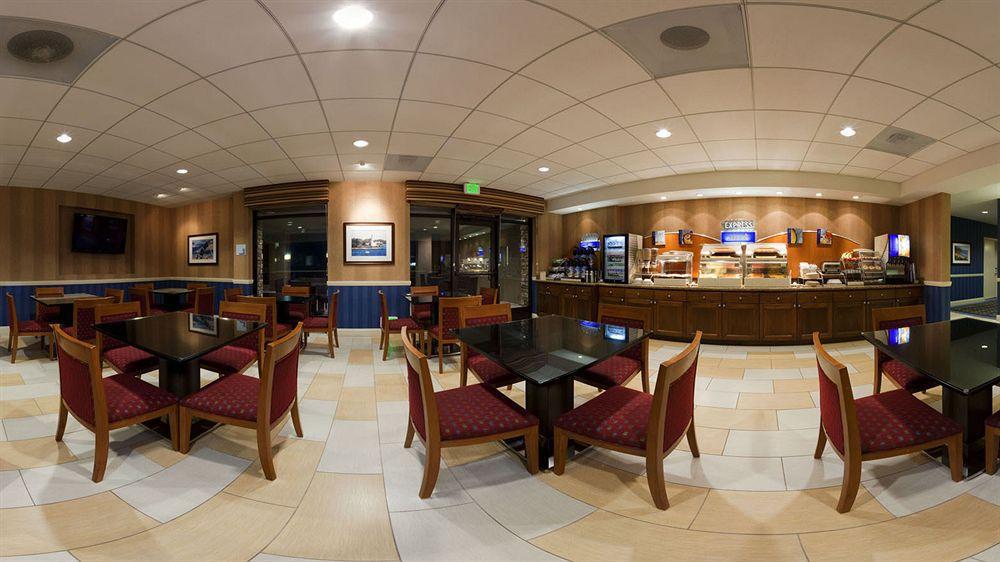 Holiday Inn Express Hotel & Suites Santa Cruz By Ihg מראה חיצוני תמונה