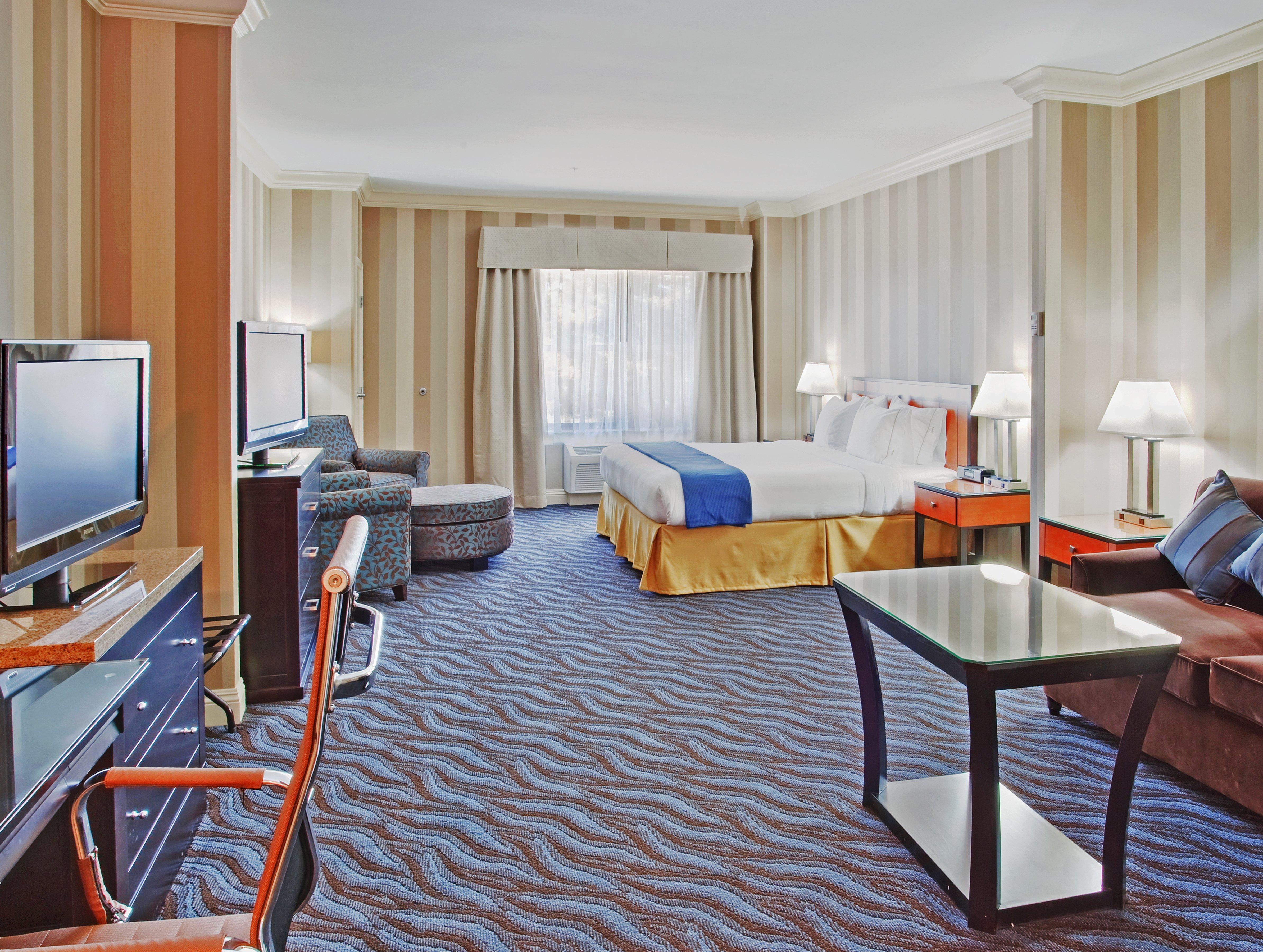 Holiday Inn Express Hotel & Suites Santa Cruz By Ihg מראה חיצוני תמונה