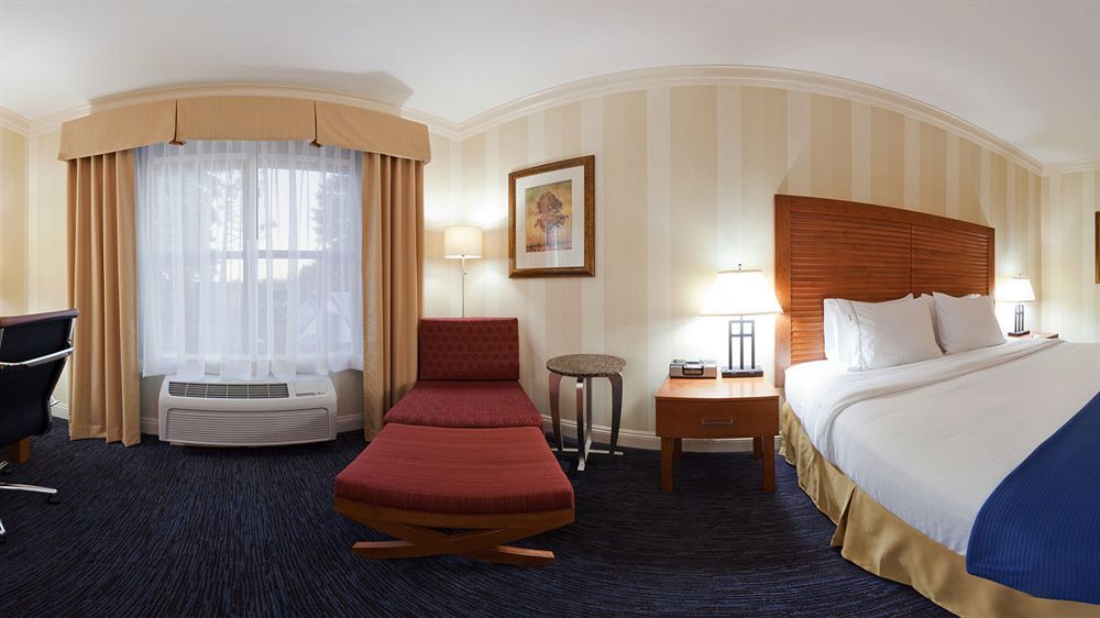 Holiday Inn Express Hotel & Suites Santa Cruz By Ihg מראה חיצוני תמונה